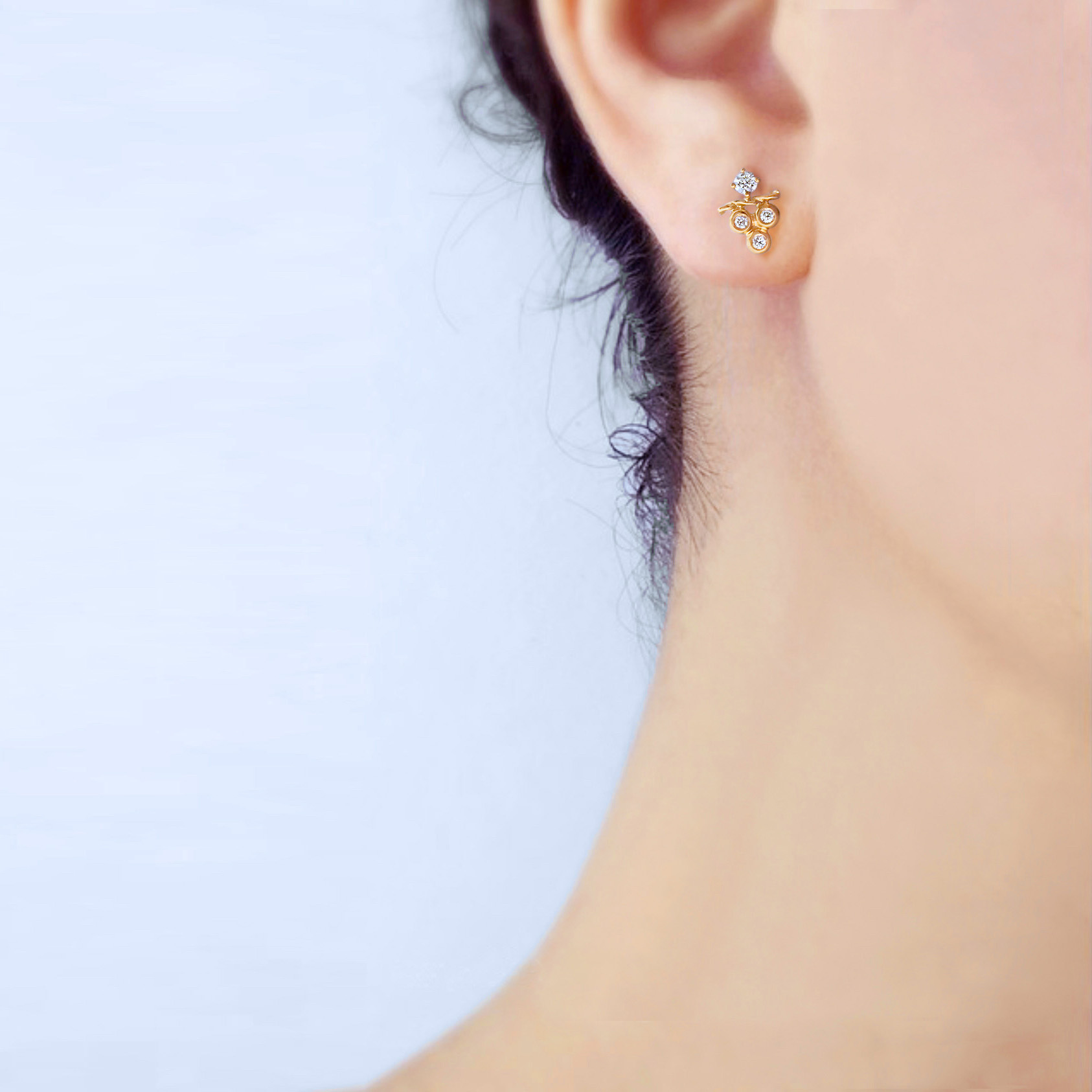 18k-Gold-Petite-Diamond-Cluster-Stud-Earring-Jewelyrie-Tulle-AVI-E-01