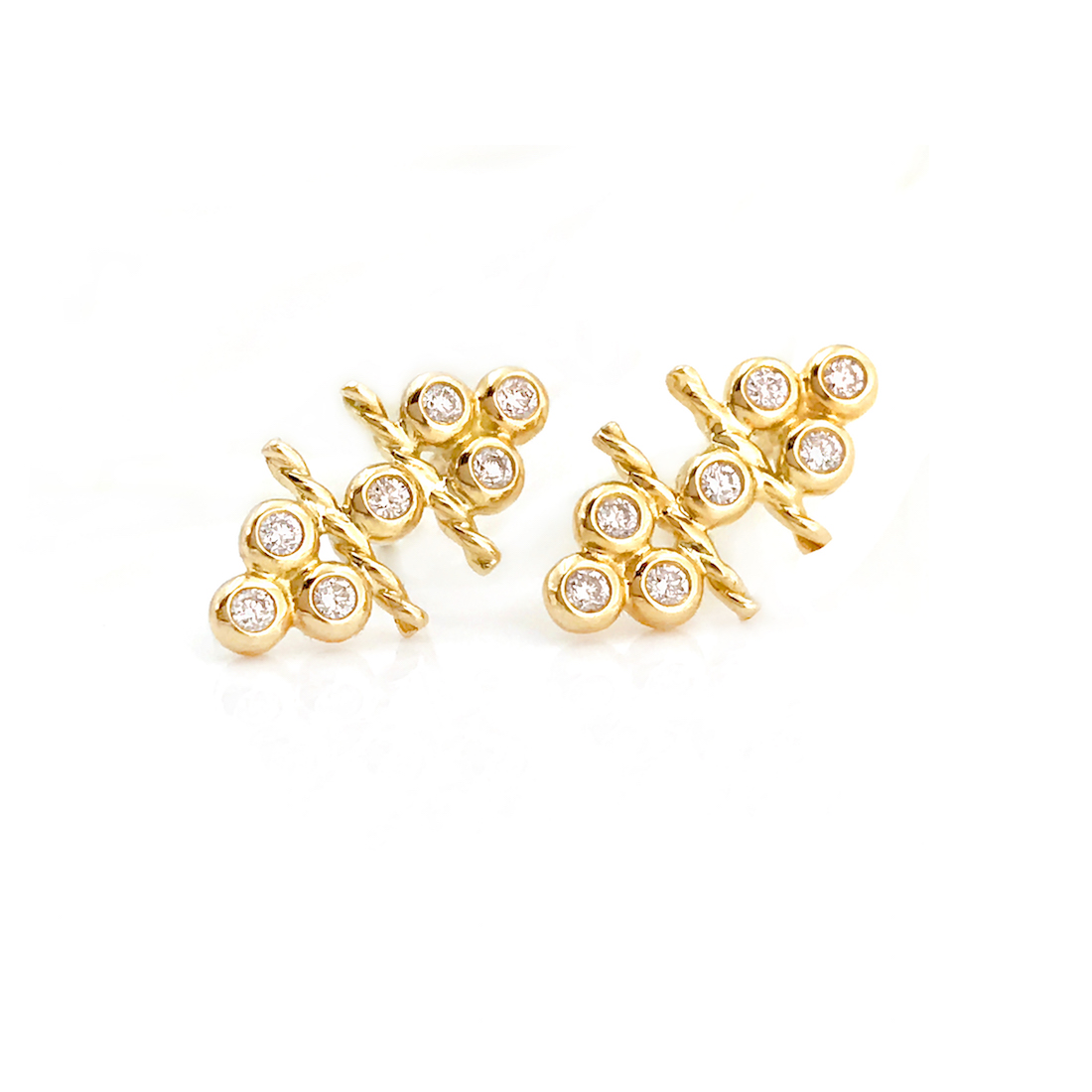 18k-Gold-Diamond-Flank-Cluster-Twist-Stud-Earrings