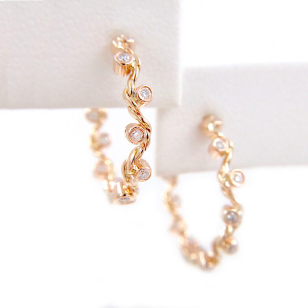 Signature Wavy Twist Scattered Diamond Gold Hoop Earrings